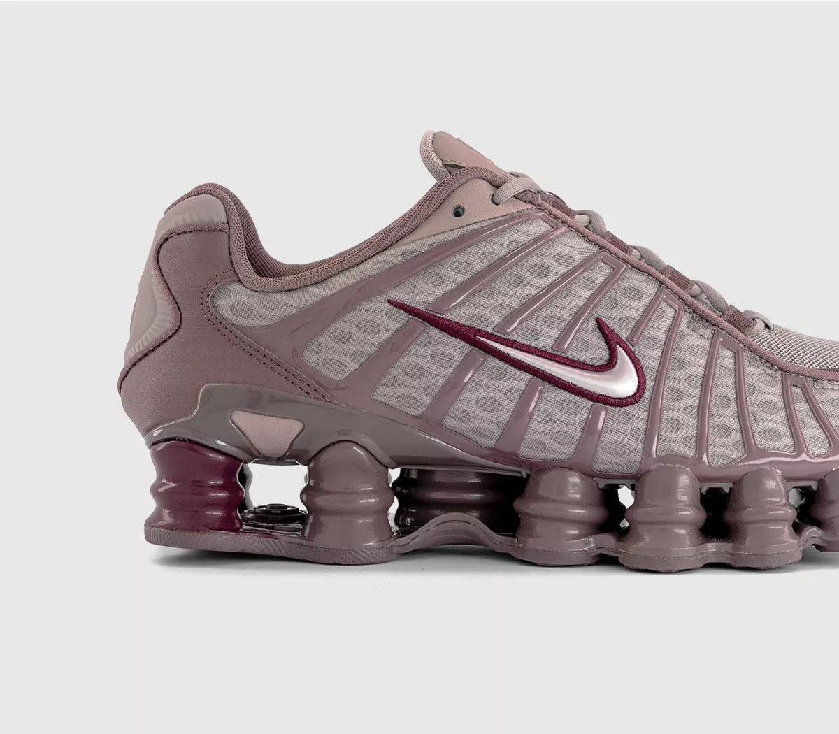 Nike Shox TL Trainers