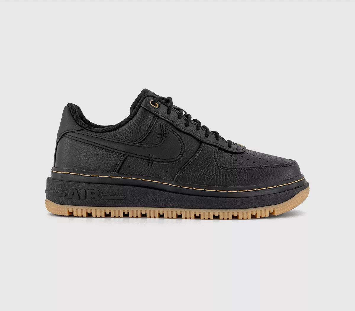 Nike Air Force 1 Luxe 'Black