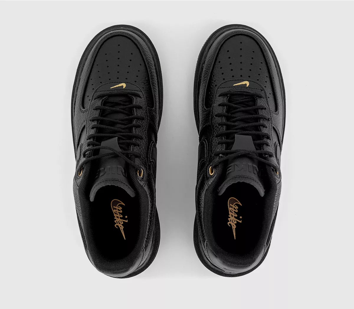 Nike Air Force 1 Luxe 'Black